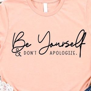 - - Cute 🥰 Women 👕 t-shirt